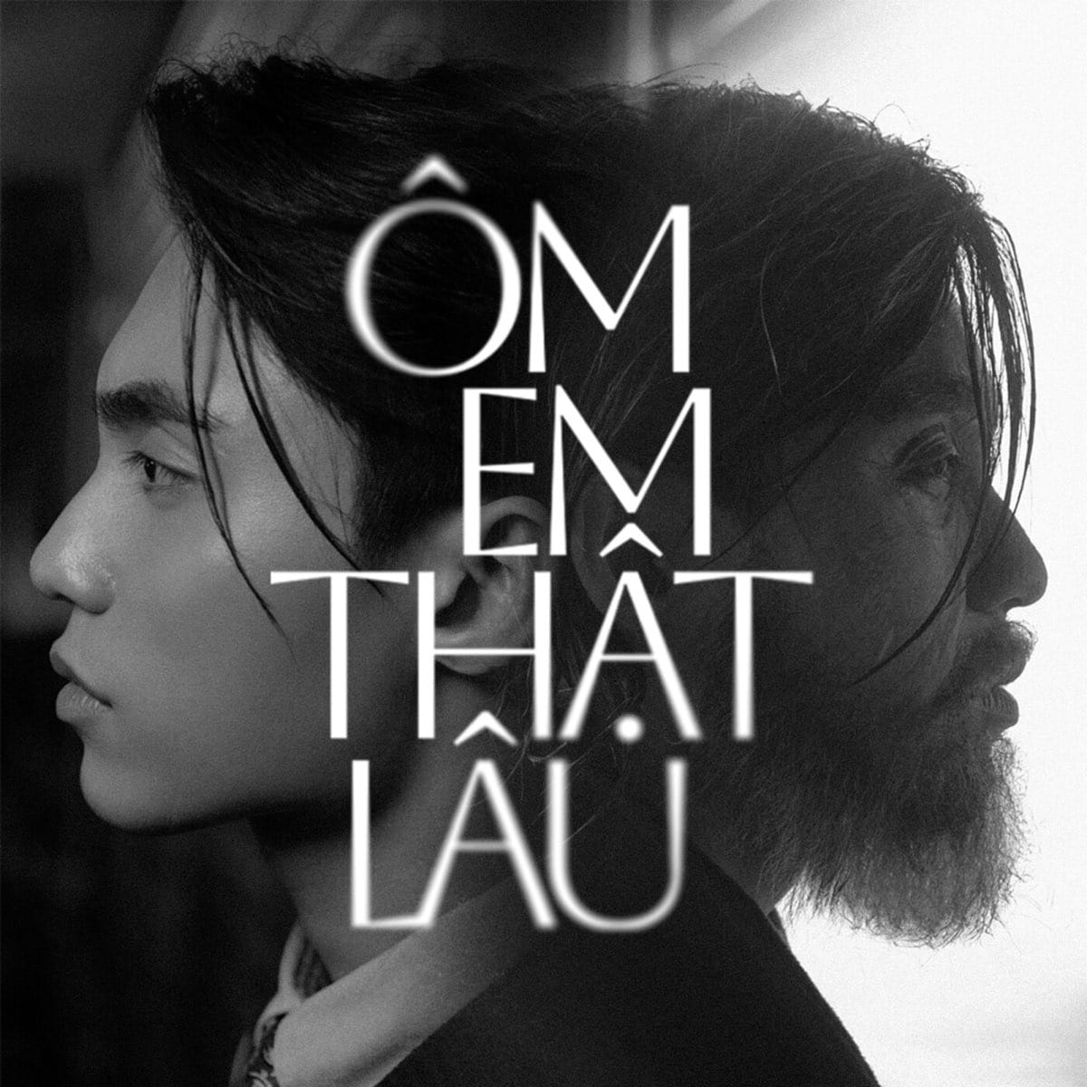 Ôm Em Thật Lâu - Single by MONO
